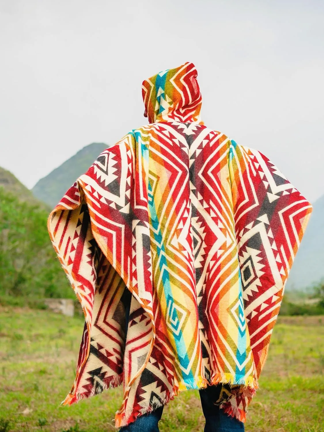 Adult Ponchos With Hood for men - Alpaca Poncho Men - Artesanal Ponchos Adult  Mens Poncho with Hood