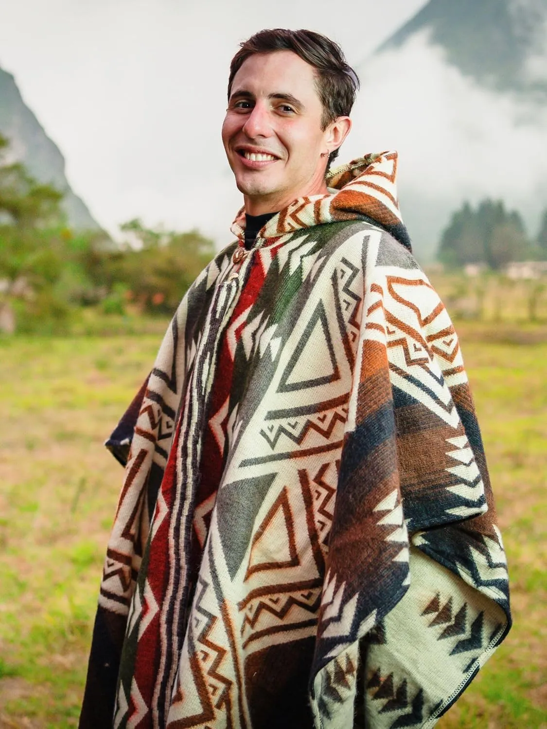 Adult Ponchos With Hood for men - Alpaca Poncho Men - Artesanal Ponchos Adult  Mens Poncho with Hood