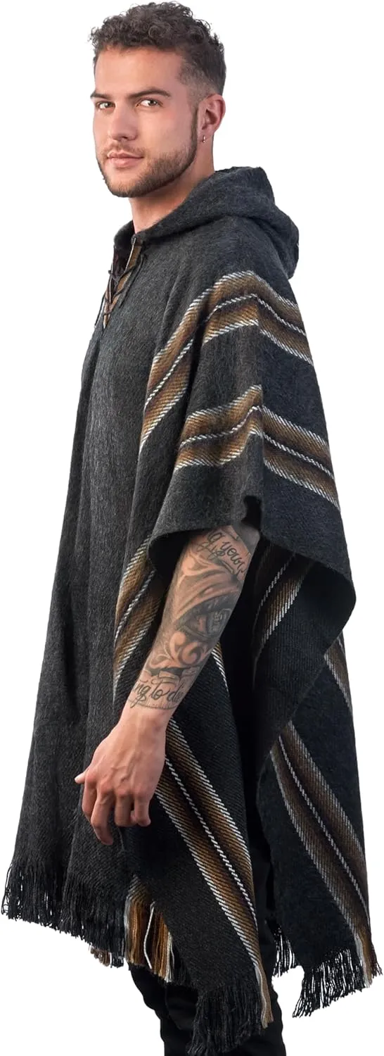 Alpaca Hooded Poncho for Men - Warm and soft - Cloak Cape