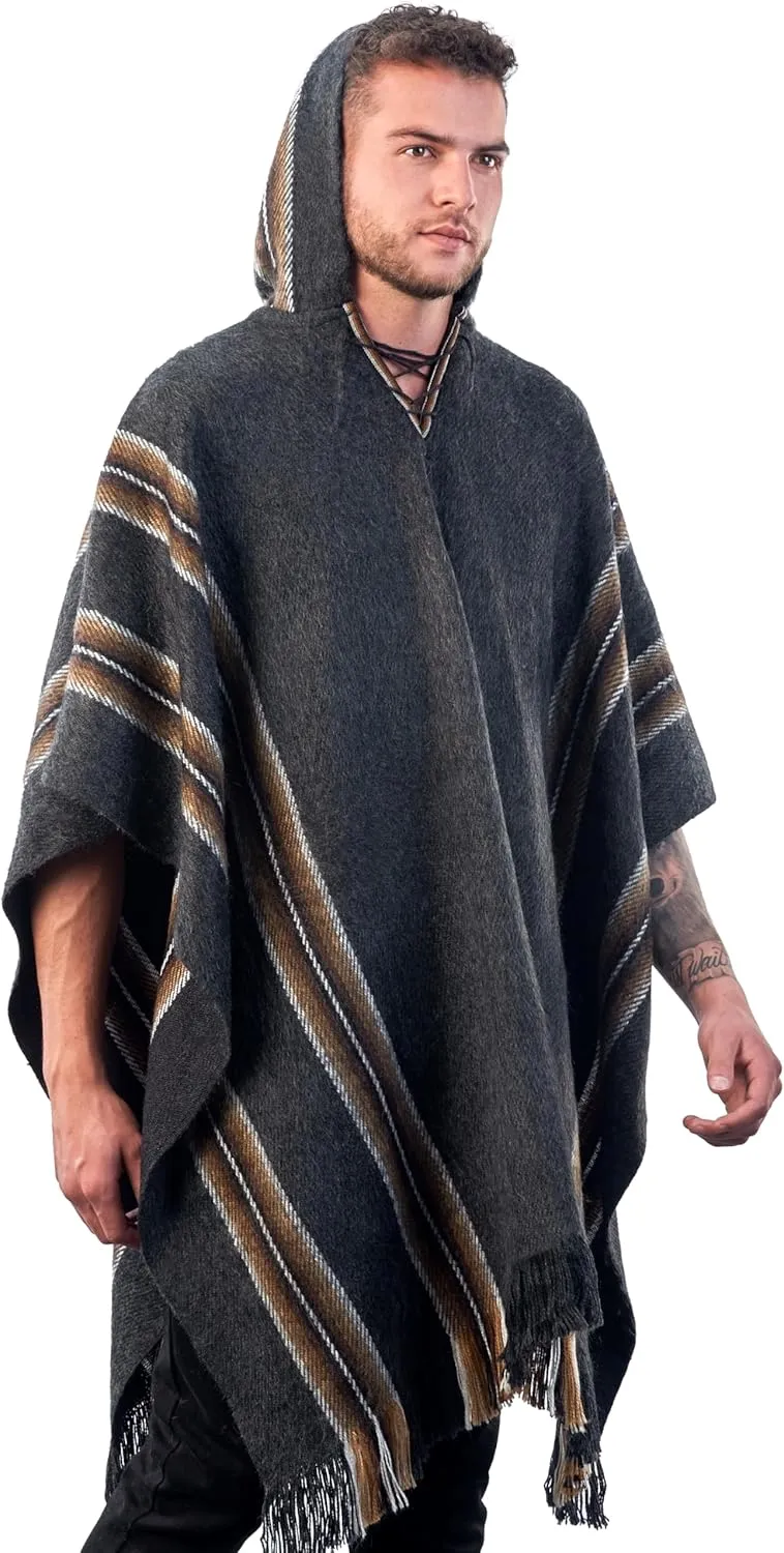 Alpaca Hooded Poncho for Men - Warm and soft - Cloak Cape