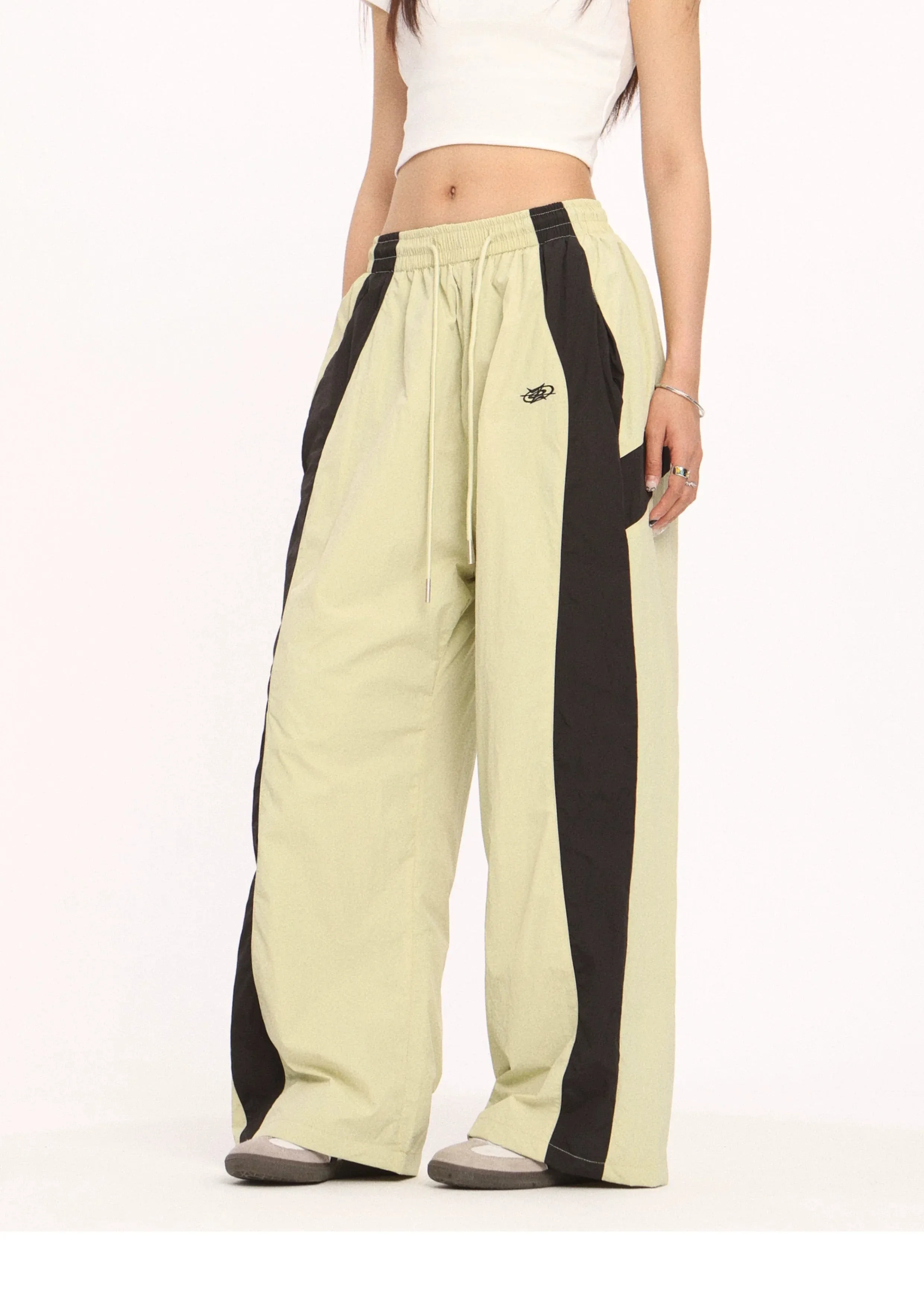 Blokecore one stripe sports pants