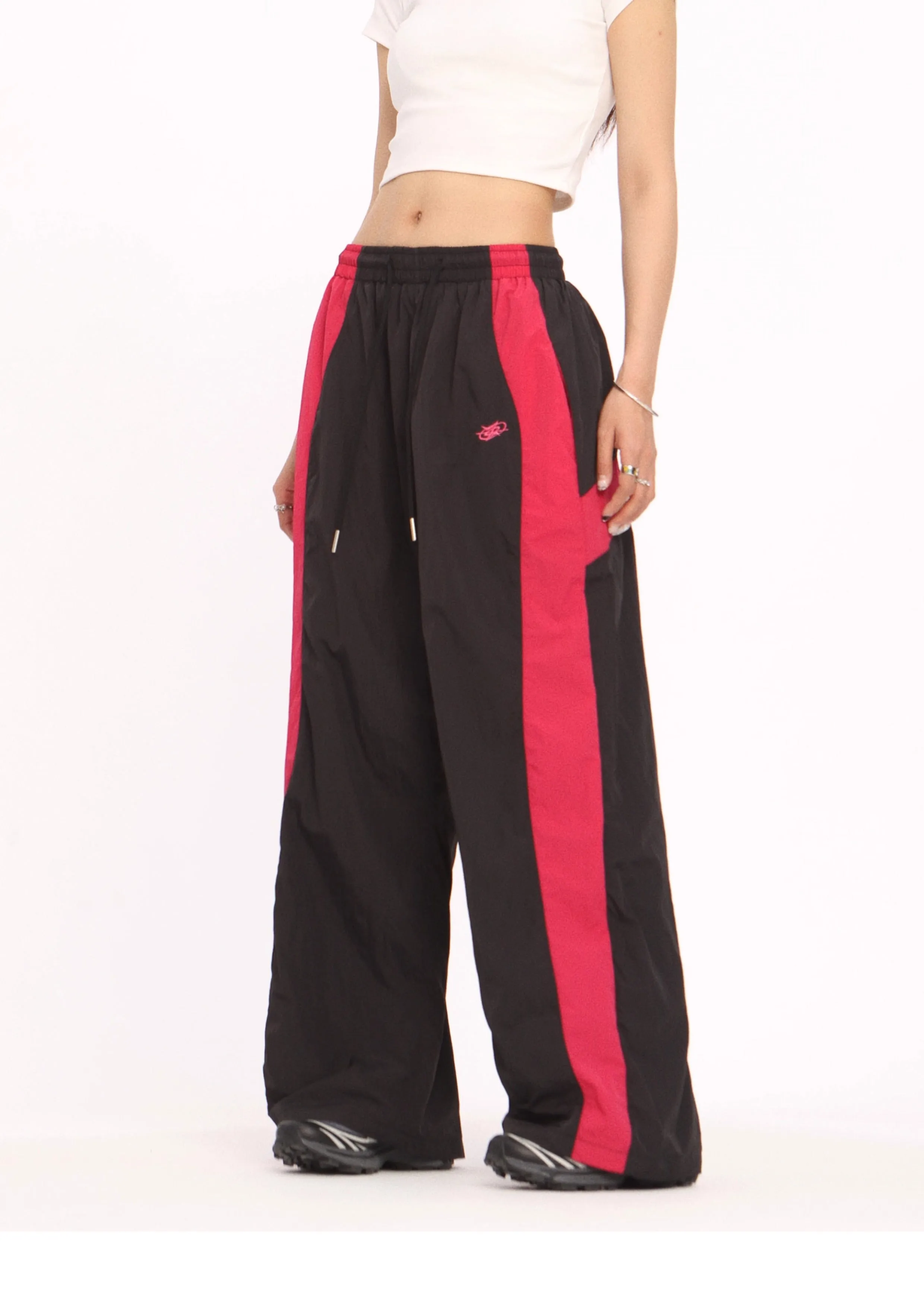 Blokecore one stripe sports pants