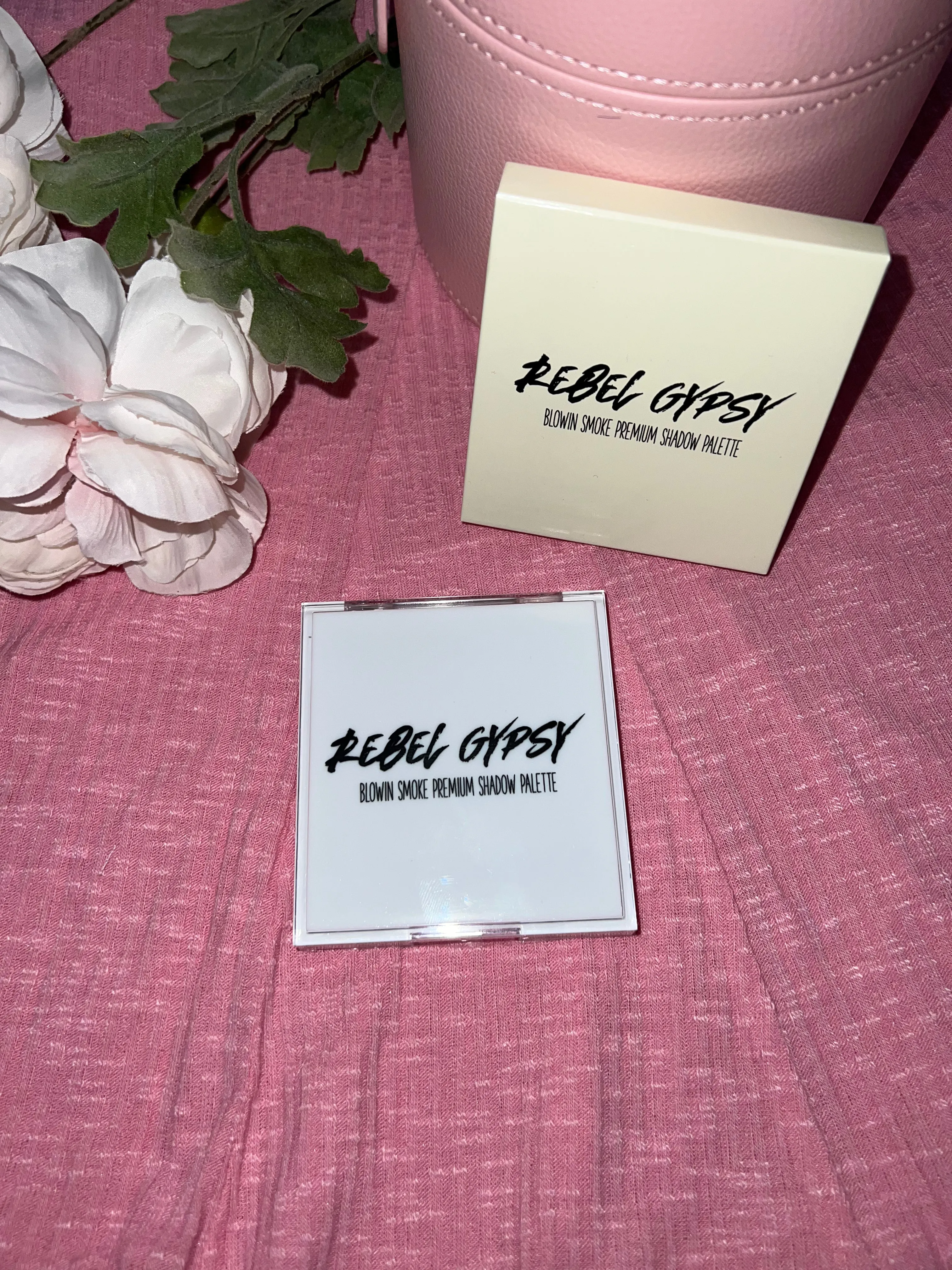 Blowin' Smoke Premium Shadow Palette