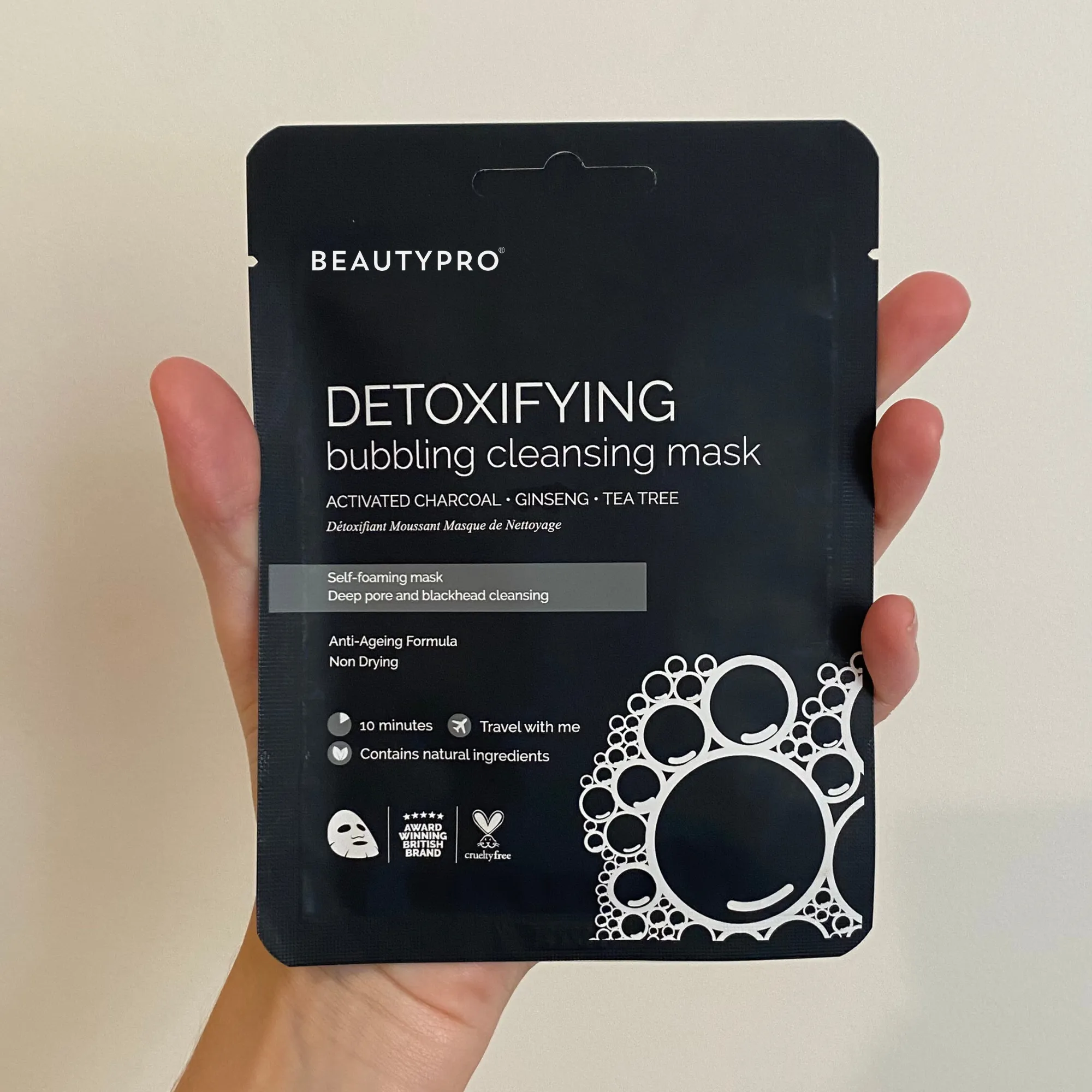 DETOXIFYING Bubbling Cleansing Sheet Mask with Activated Charcoal