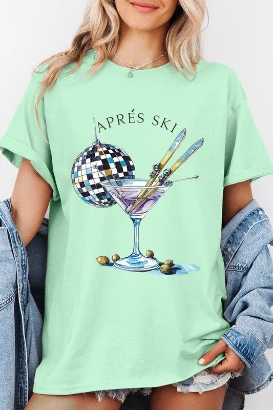 Explore More Collection - Apres Ski Club Graphic Heavy Cotton Tee
