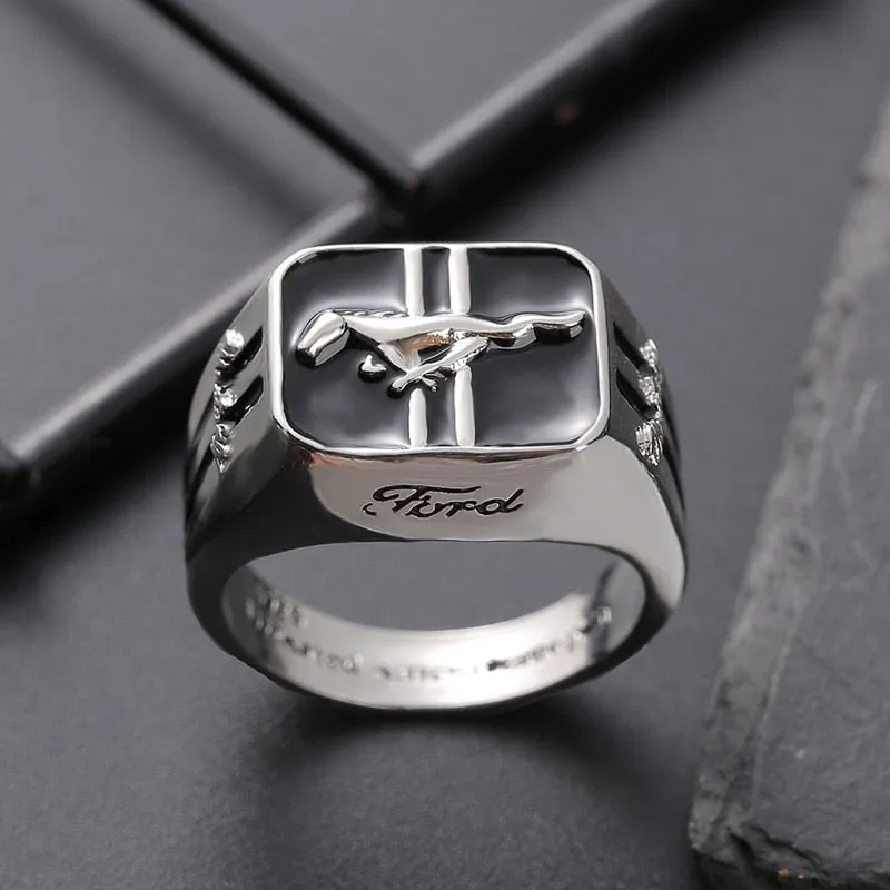 Fashion Creative Mustang Racing Men&#39;s  Ring Domineering Punk Party Jewelry Rock Friends Gift  Wholesale