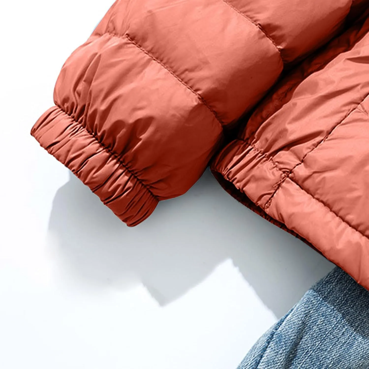 Firzero Winter Warm Women Down Jackets Plus Size Lightweight Packable Puffer Coats Trendy Hooded Coat Outwear Windbreaker