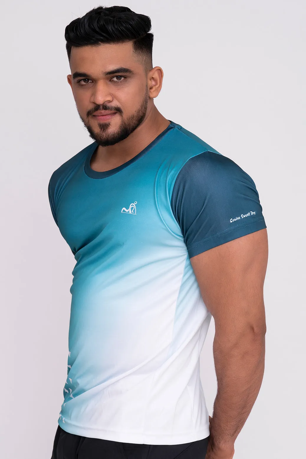 Gradient Round Neck T-Shirt Mint Green