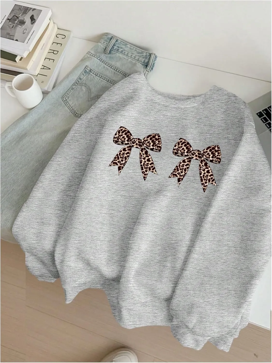 Milumia Women's Leopard Bow Print Sweatshirt Crewneck Long Sleeve Pullovers