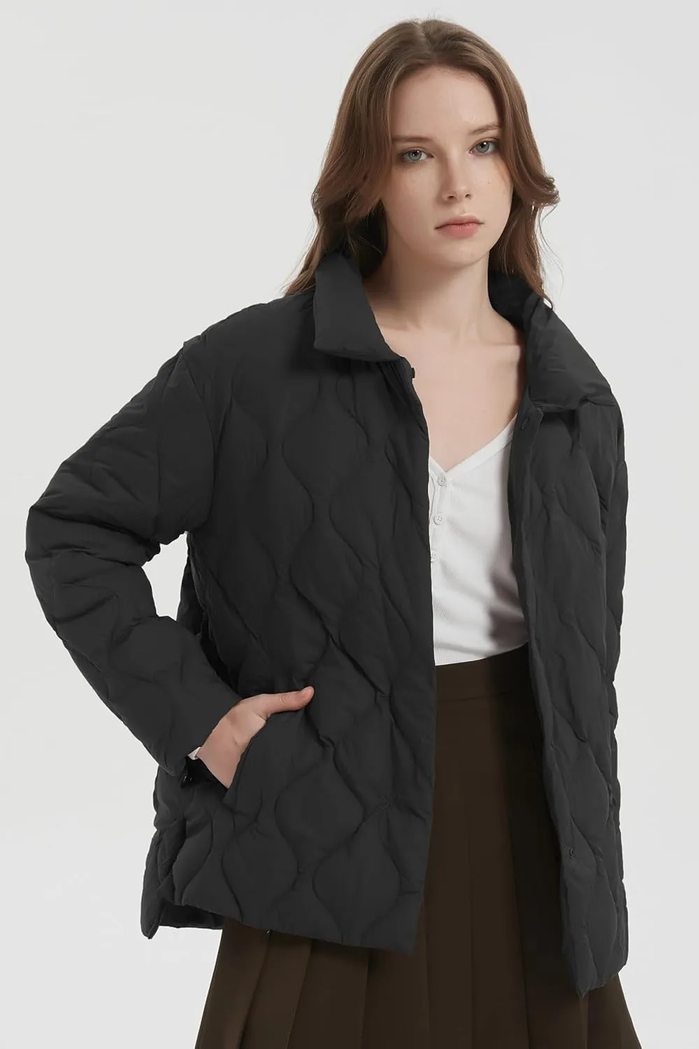 Orolay Women's Oversized Puffer Jacket Lightweight Quilted Down Coat Water Repellent Casual Outerwear