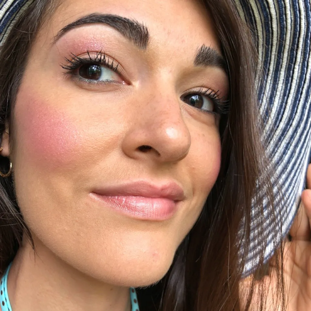 Pretty   Plumping Balm • 100% Natural • Vegan • Tinted Lip Balm