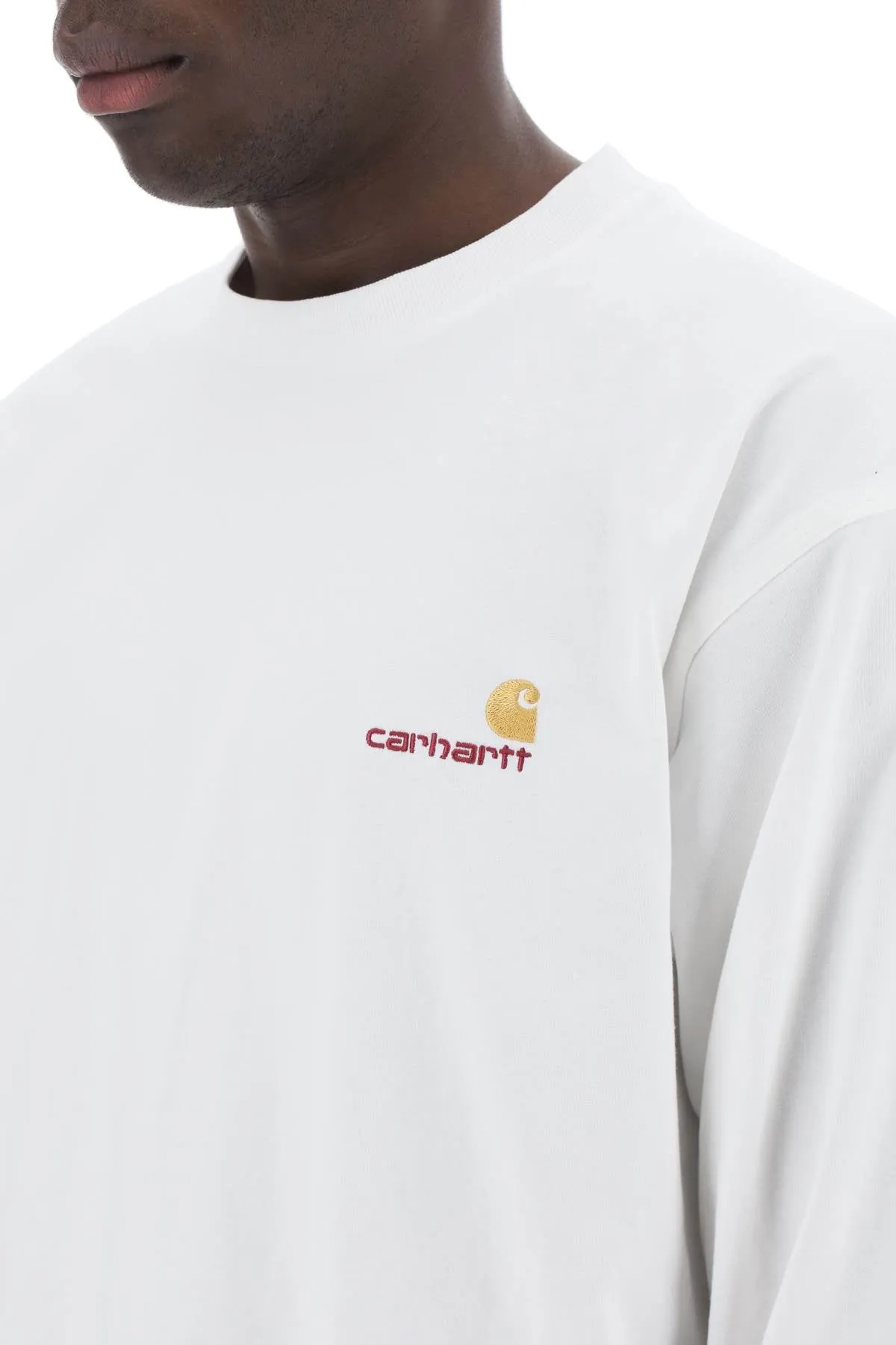 "long-sleeved t-shirt with