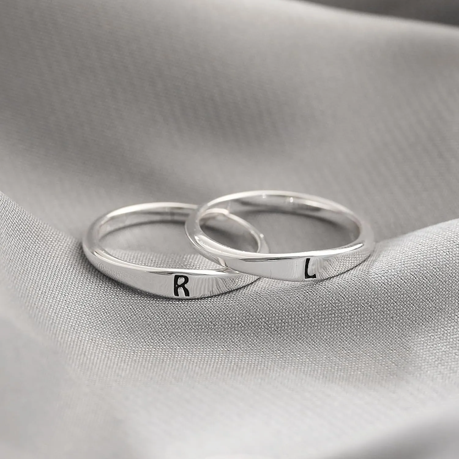 Silver Initial Rings for Women Men Dainty Stackable Pinky Ring Cute Non Tarnish Thumb Knuckle Rings Fashion Simple Letter Finger Rings Stacking Jewelry Gifts Size 6-10