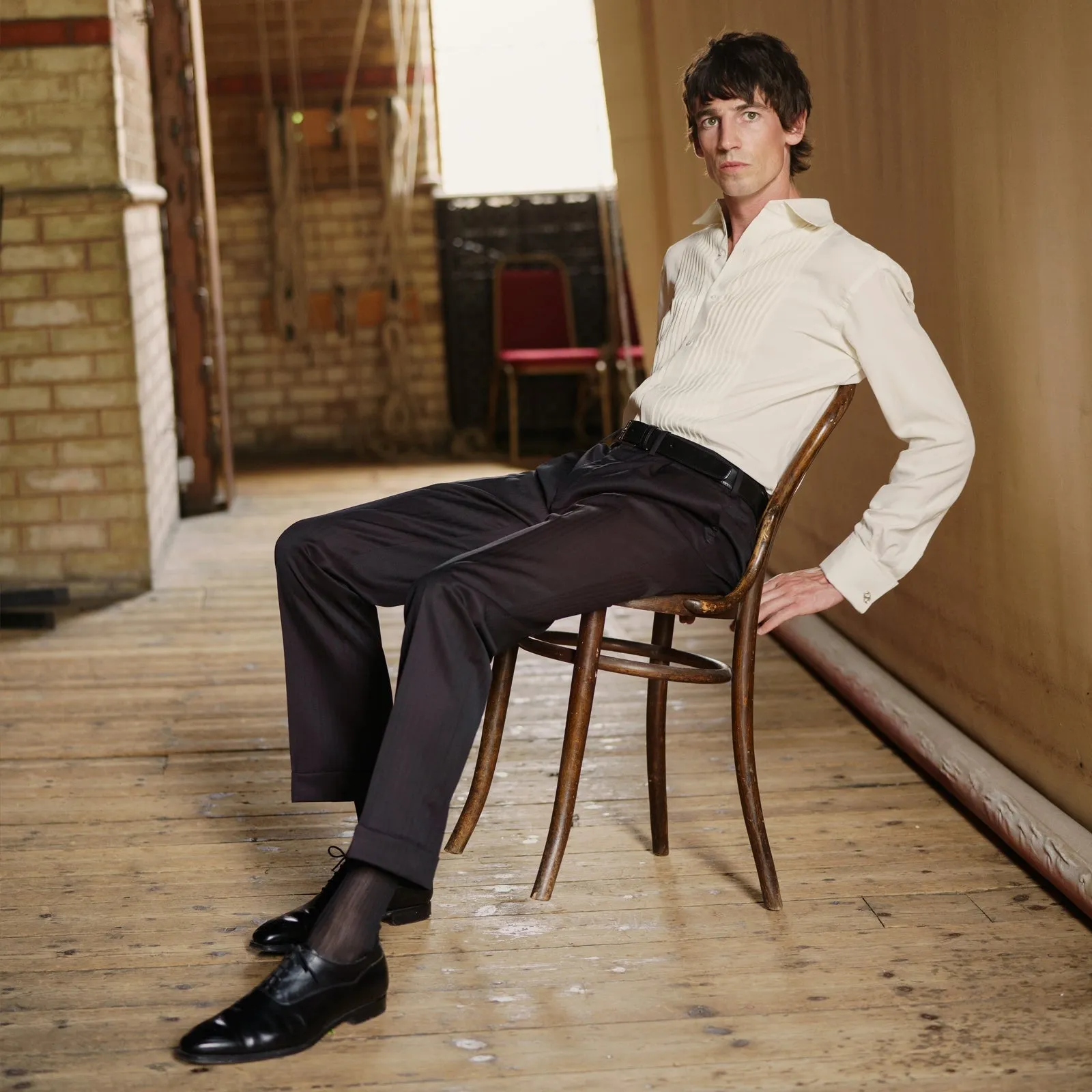Tailored Fit Cream Pleated Front Silk Dress Shirt with T&A Collar and Double Cuffs