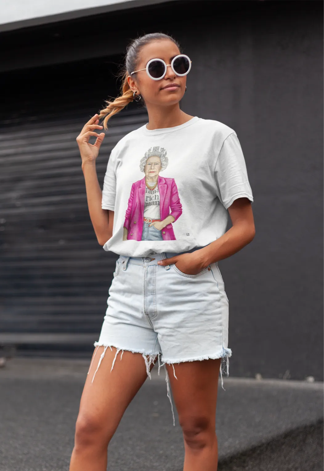 The Queen is a Rich Man T-Shirt