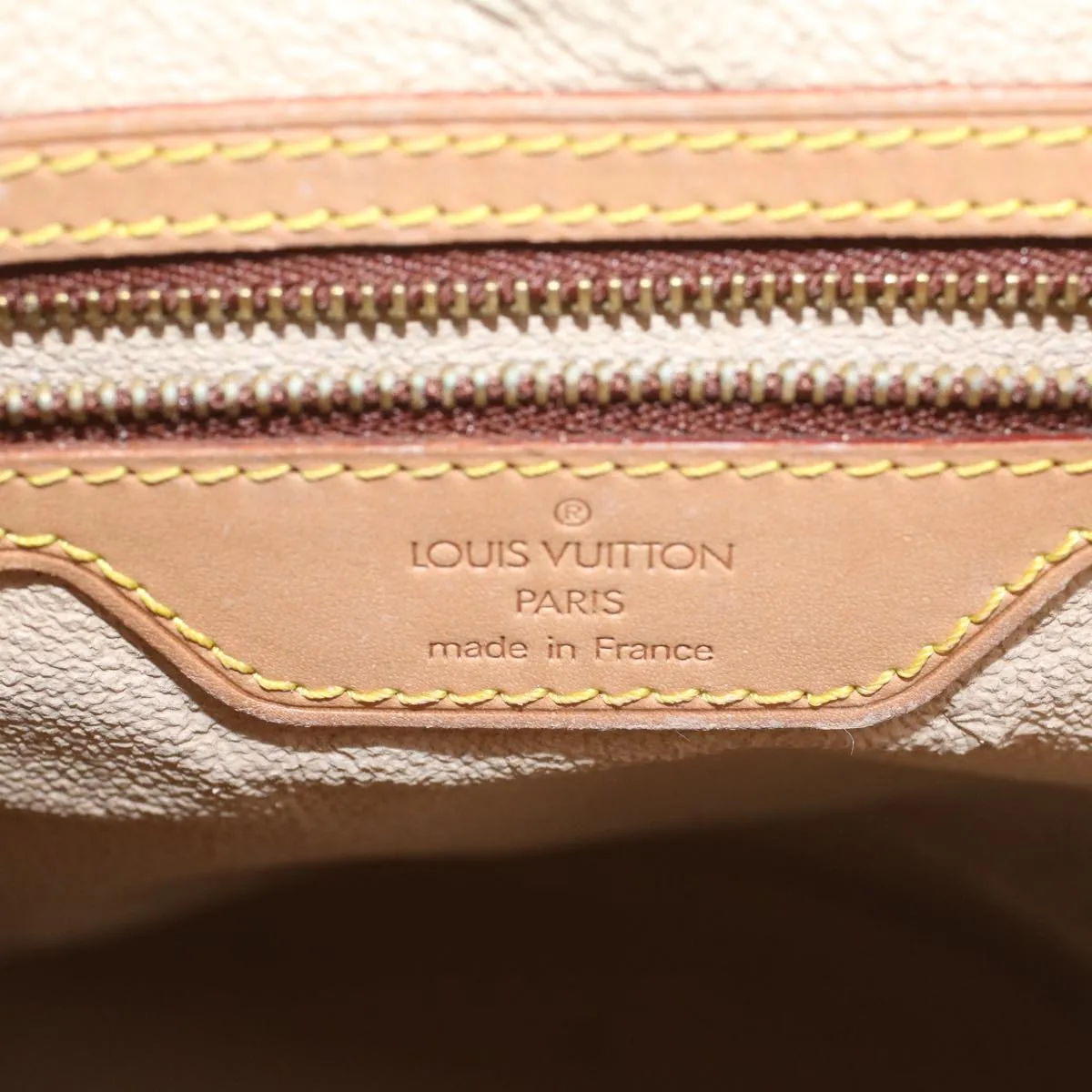 Trendy Inspired Louis Vuitton Monogram Bucket Gm Shoulder Bag M42236 Lv Auth 55235