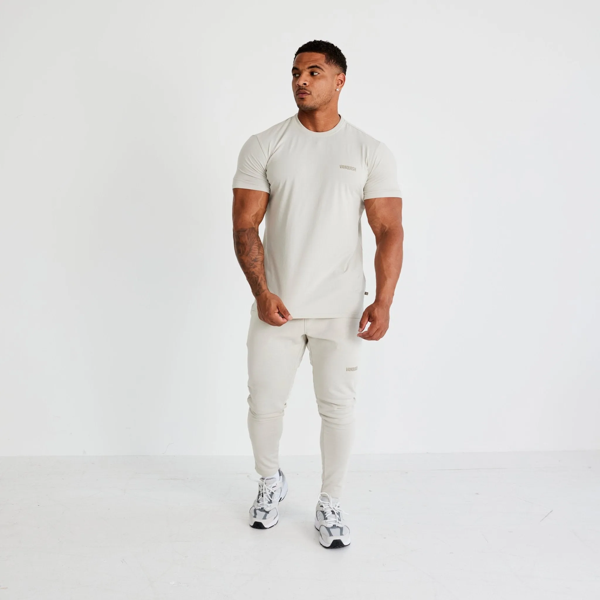 Vanquish Essential Stone Slim Fit Short Sleeve T Shirt