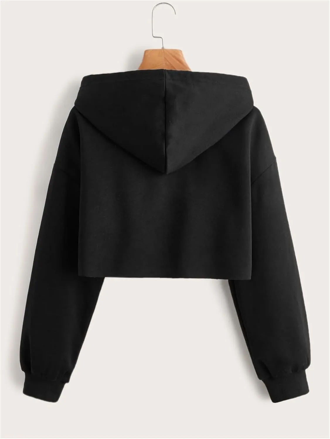 WDIRARA Women's Letter Graphic Drawstring Crop Hoodie Long Sleeve Sweatshirt Pullovers