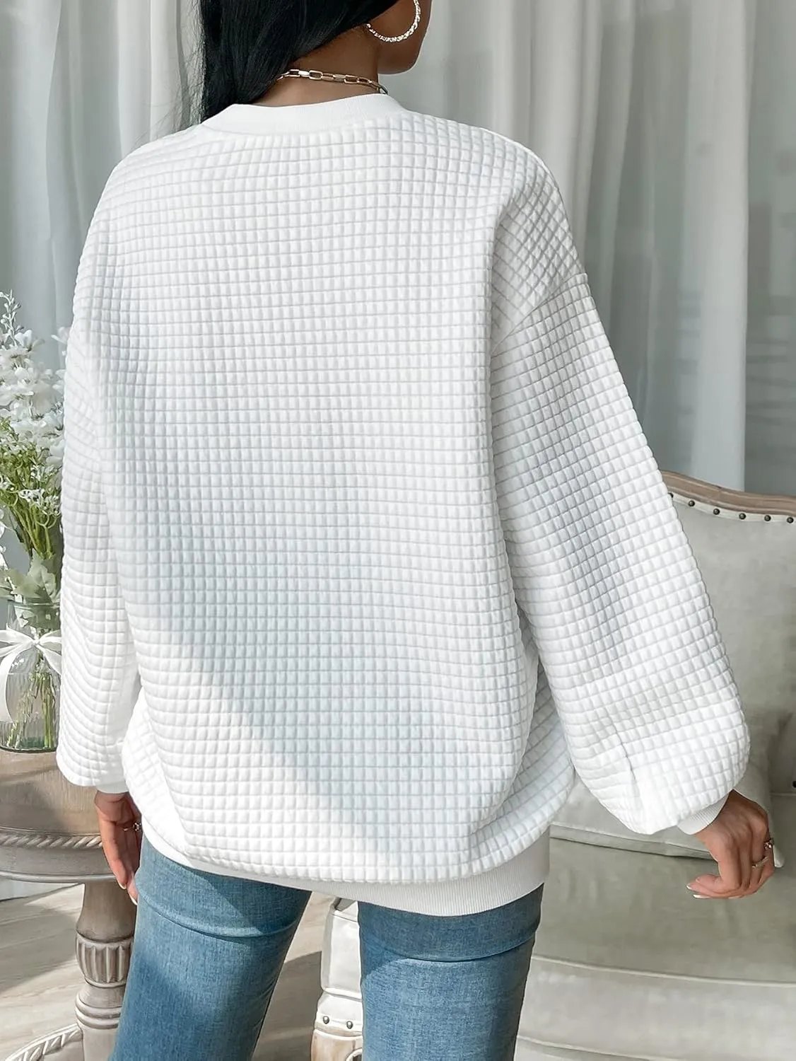 WDIRARA Women's Oversized Waffle Sweatshirt Crewneck Long Sleeve Pullovers