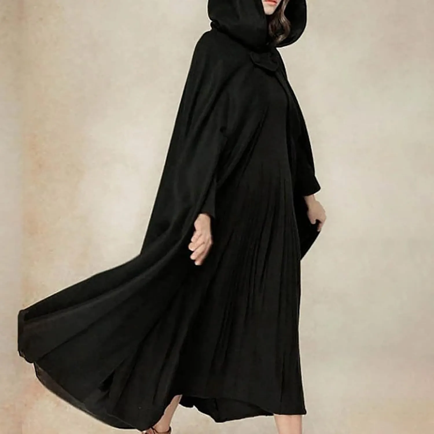 Women Hooded Wool Blend Maxi Long Cape Poncho Maxi Cloak Coat Fall Winter Trench Coat Robe Gothic Plus Size Clothes