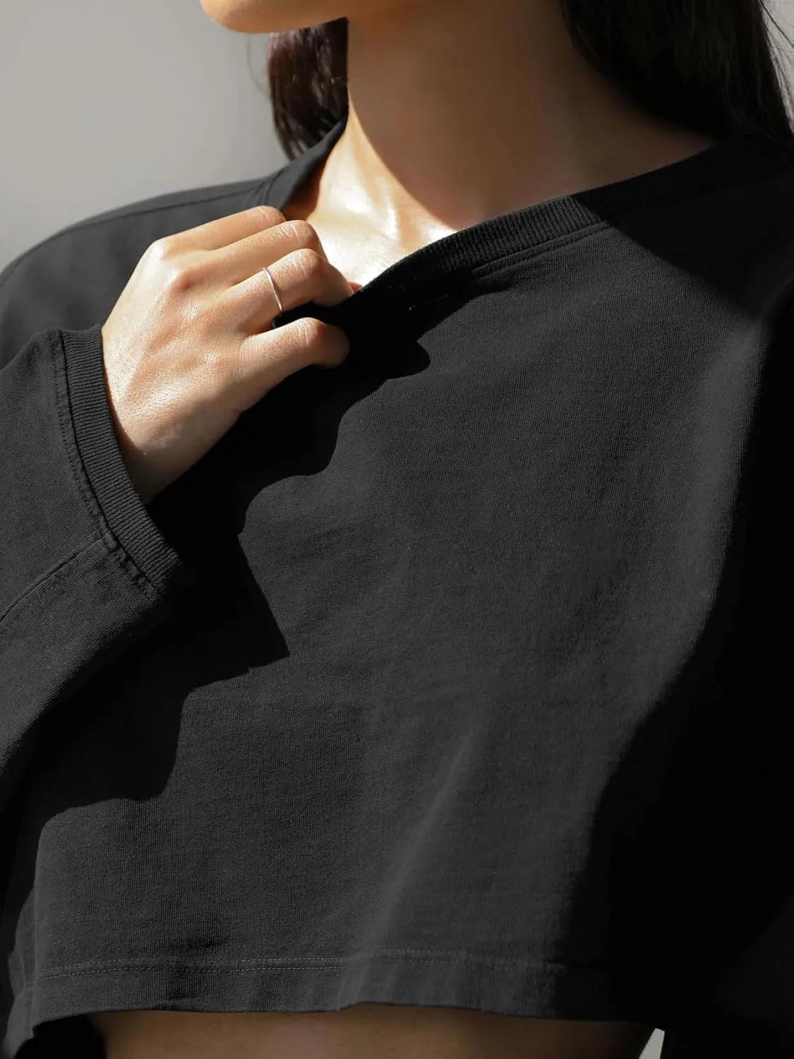 Women Long Sleeve Cropped Sweat Shirts Drop Shoulder Oversized Crewneck Y2k Tees Pullover Tops