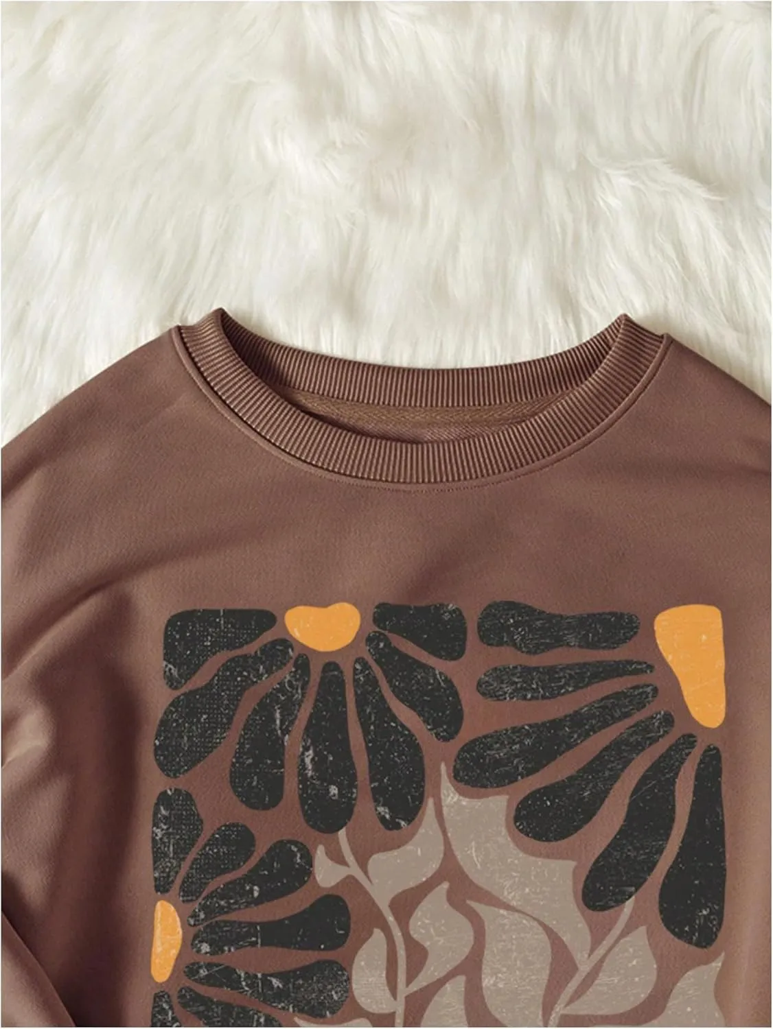 Women's Graphic Drop Shoulder Crew Neck Sweatshirt Long Sleeve Oversized Pullovers