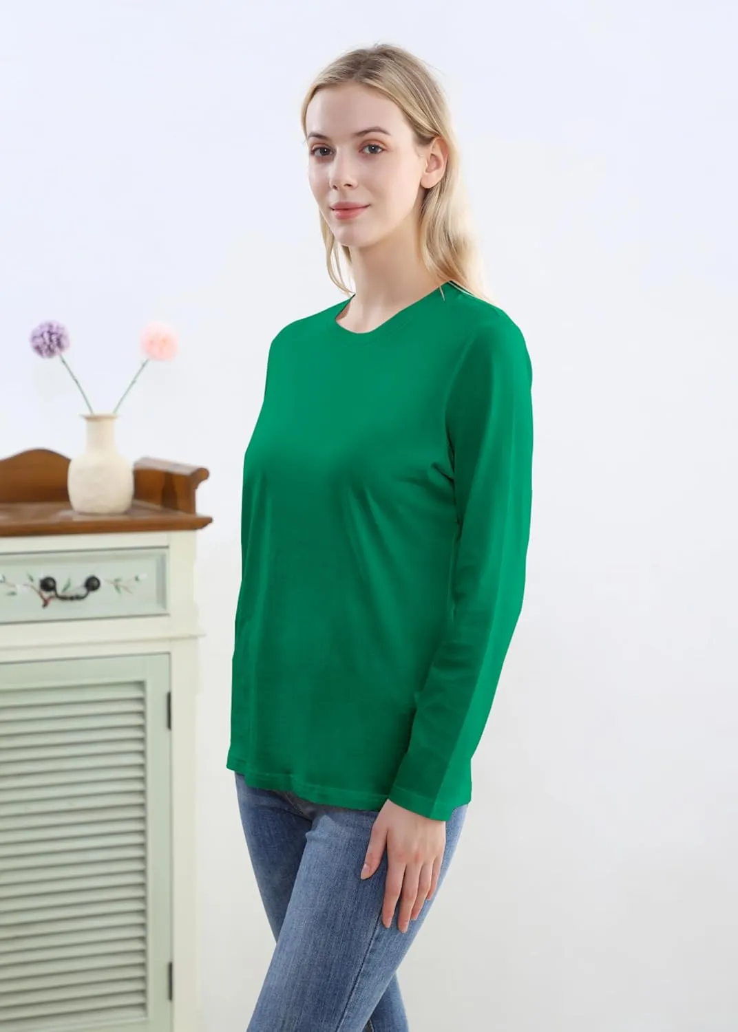 Women's Long Sleeve Crew Neck Cotton T-Shirt Regular Fit Lightweight Solid Basic Tee Soft Casual Tops Baselayer