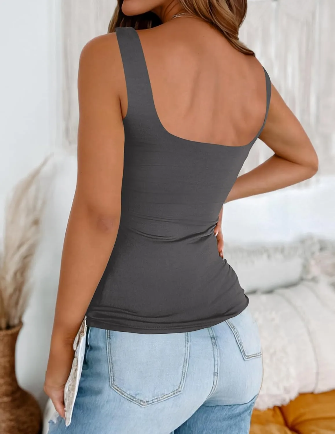 Zeagoo Women's Square Neck Double Lined Tank Tops Cute Summer Tops Seamless Slim Fit Basic Sleeveless Shirts