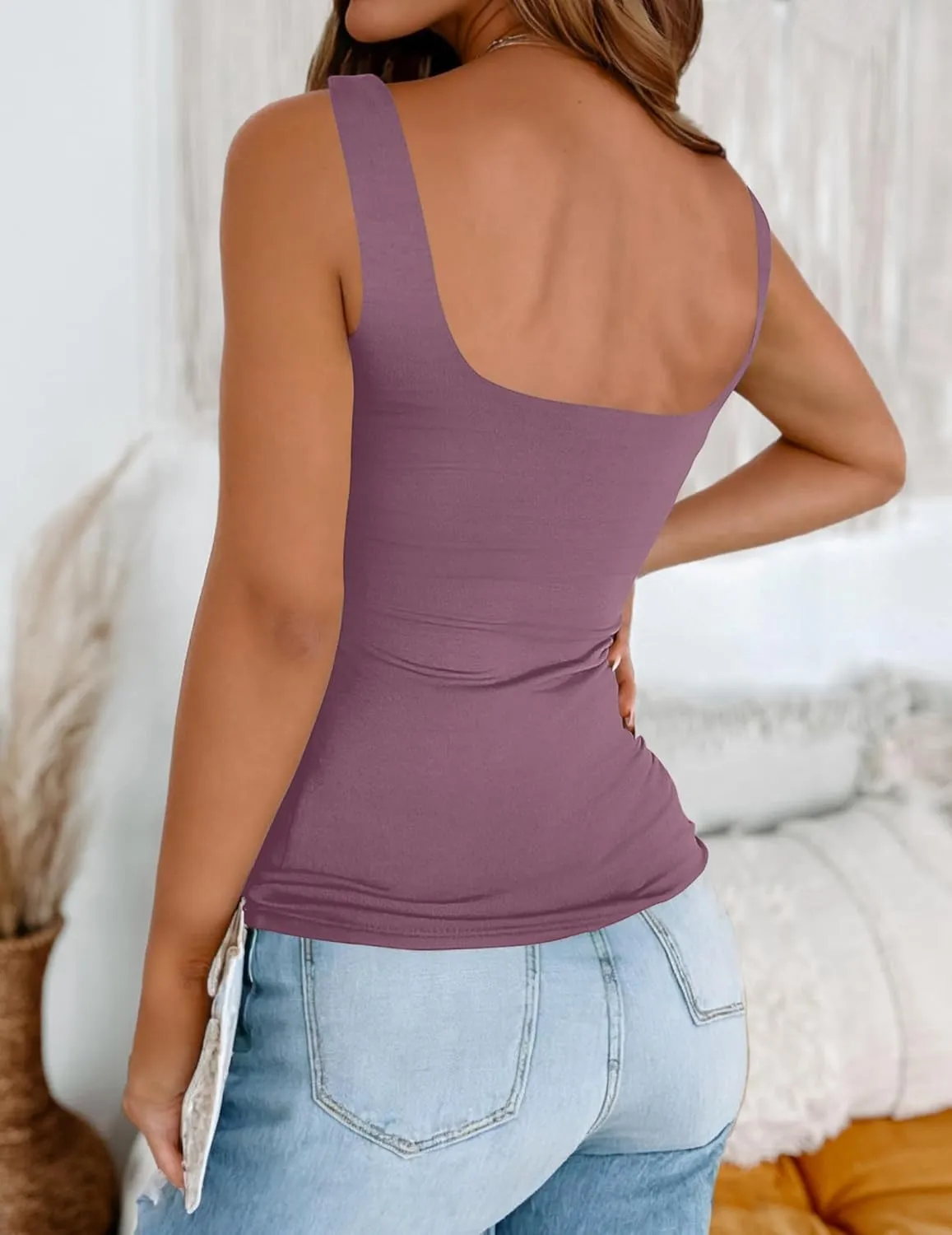 Zeagoo Women's Square Neck Double Lined Tank Tops Cute Summer Tops Seamless Slim Fit Basic Sleeveless Shirts
